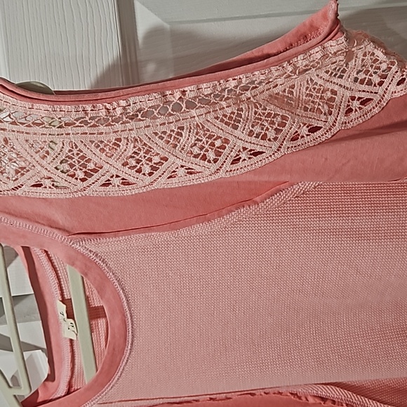 POL pink knit top - Picture 3 of 11